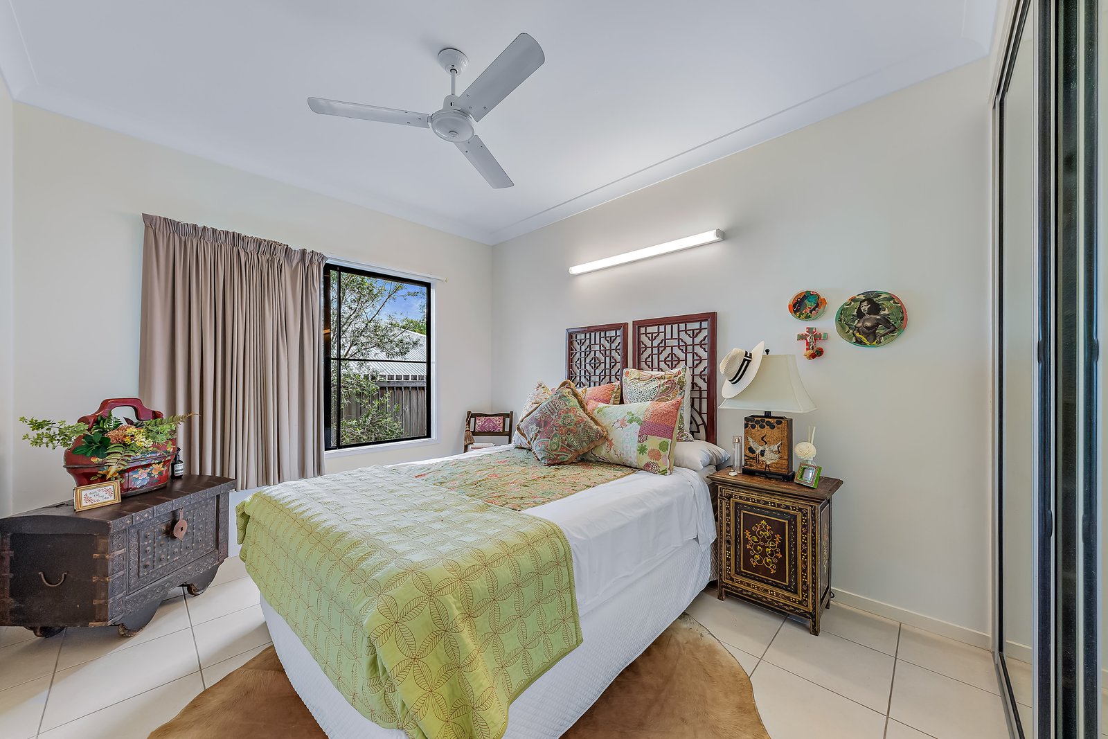 1/13 Ryben Court CANNONVALE 7