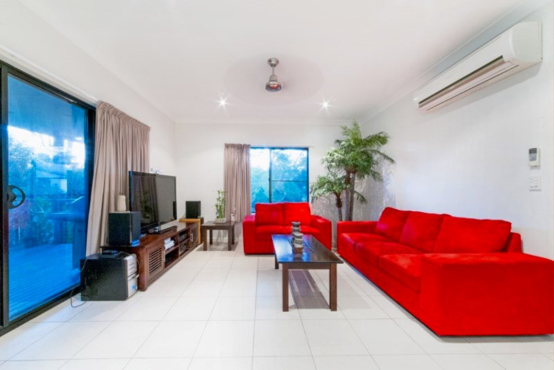 1/13 Ryben Court CANNONVALE 2