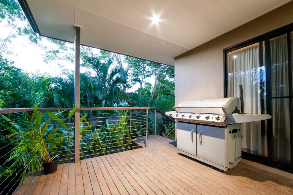 1/13 Ryben Court CANNONVALE 5