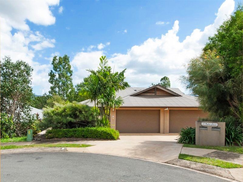 1/13 Ryben Court CANNONVALE 9