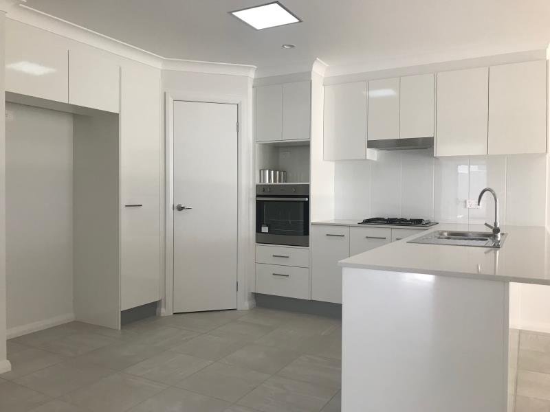 1/13 Scarborough Close TAMWORTH 2