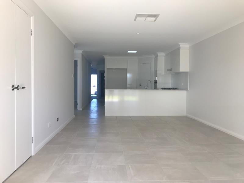 1/13 Scarborough Close TAMWORTH 3