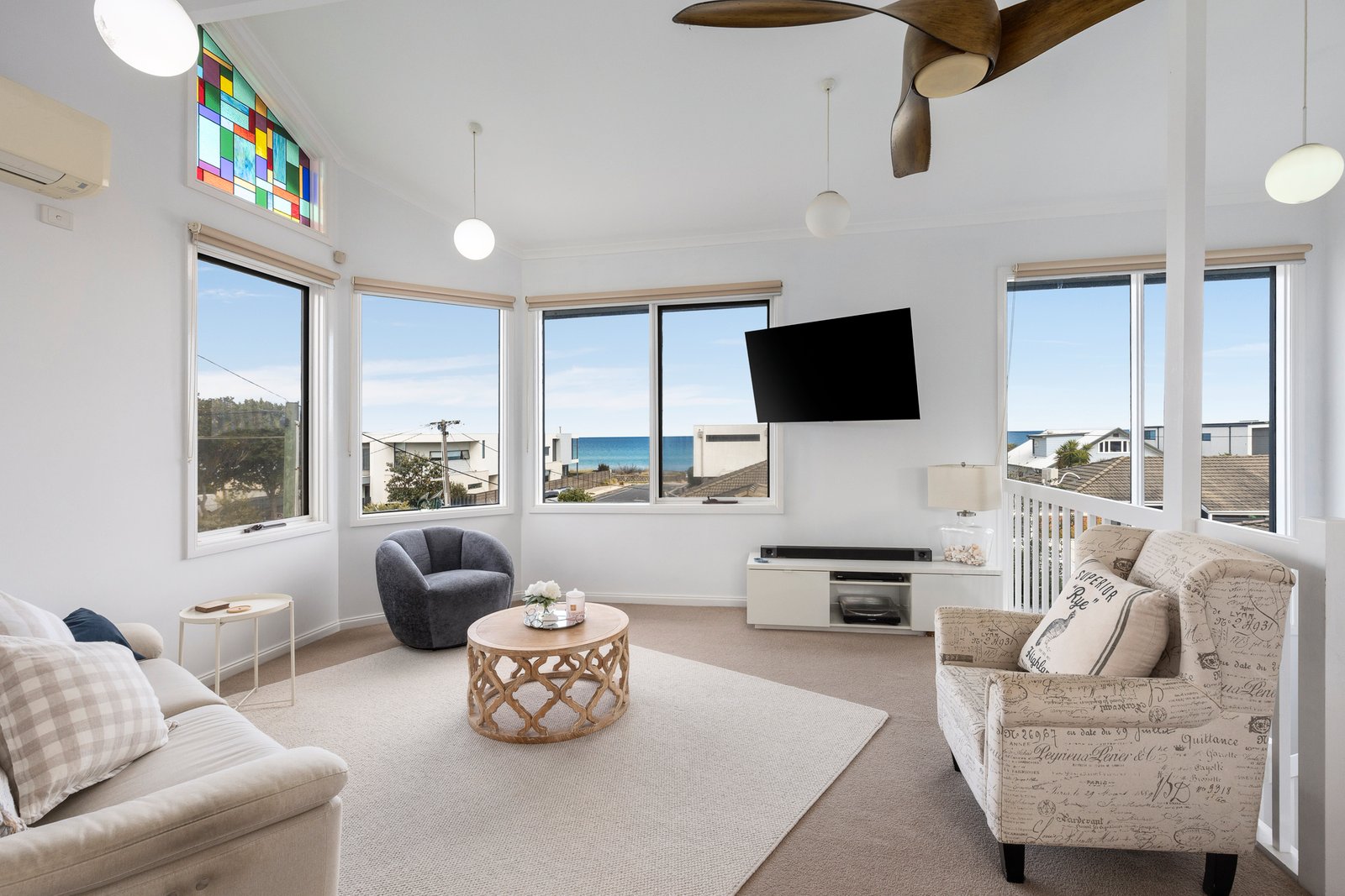 Gallery: 1/13 Shenfield Avenue