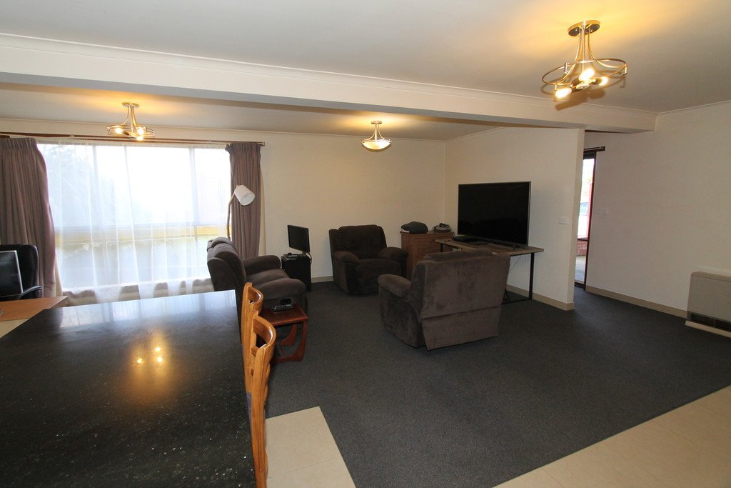 113 Sim Street BLACK HILL 7