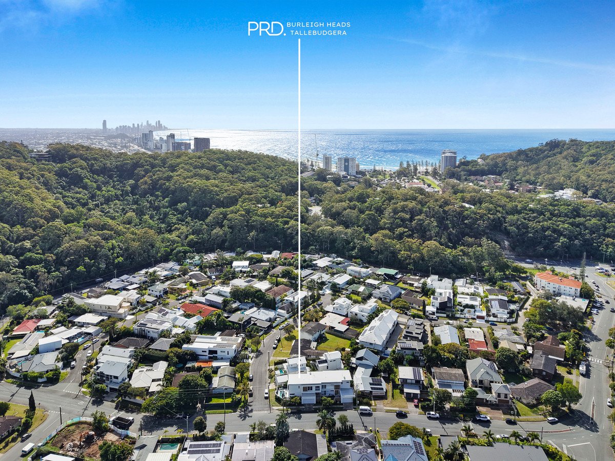 1/13 Tabilban Street Burleigh Heads 24