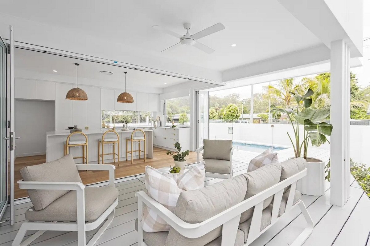 1/13 Tabilban Street Burleigh Heads 9