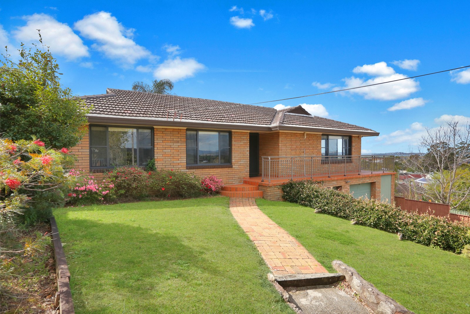 113 Tait Avenue KANAHOOKA 2