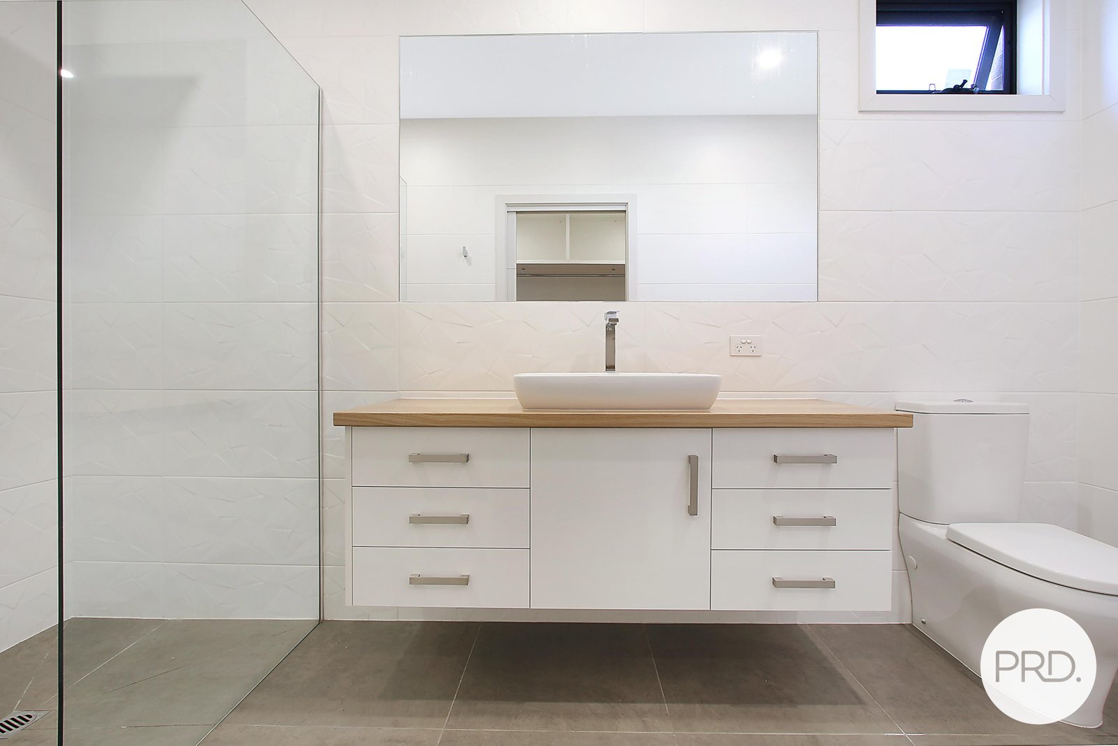 1/13 Tower Street WODONGA 6