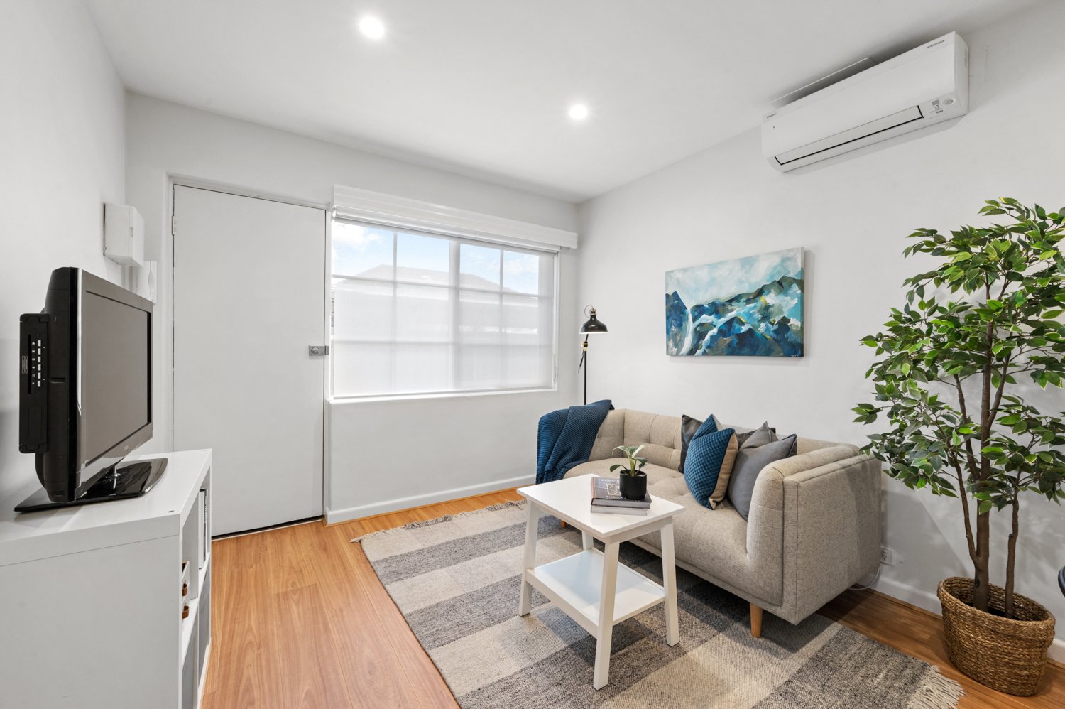 Gallery: 1/13 Ulupna Road