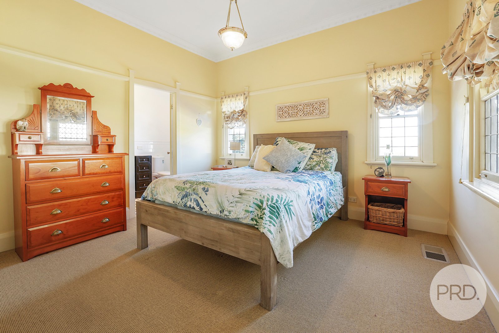 113 Upper Street TAMWORTH 8