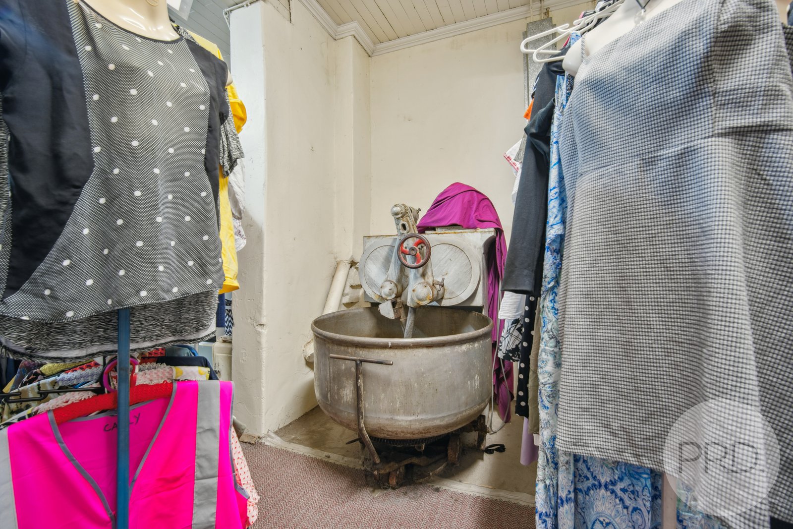 113 Urana Street THE ROCK 7