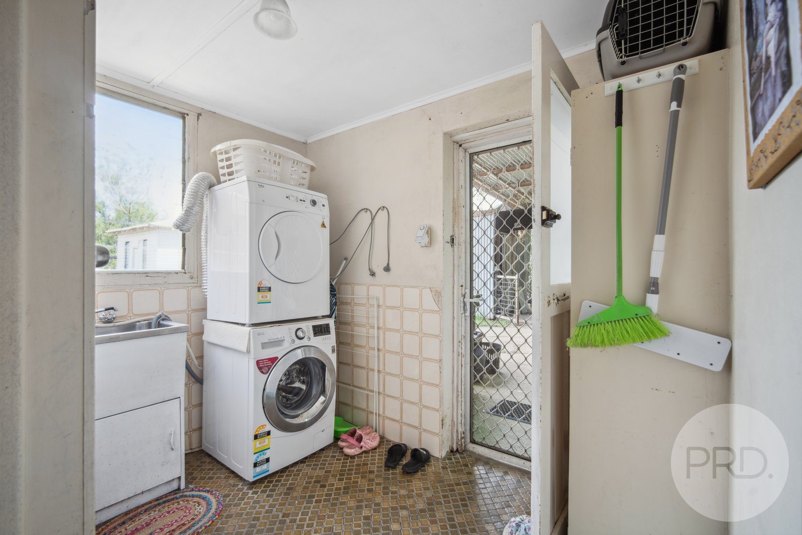 113 Urana Street THE ROCK 15