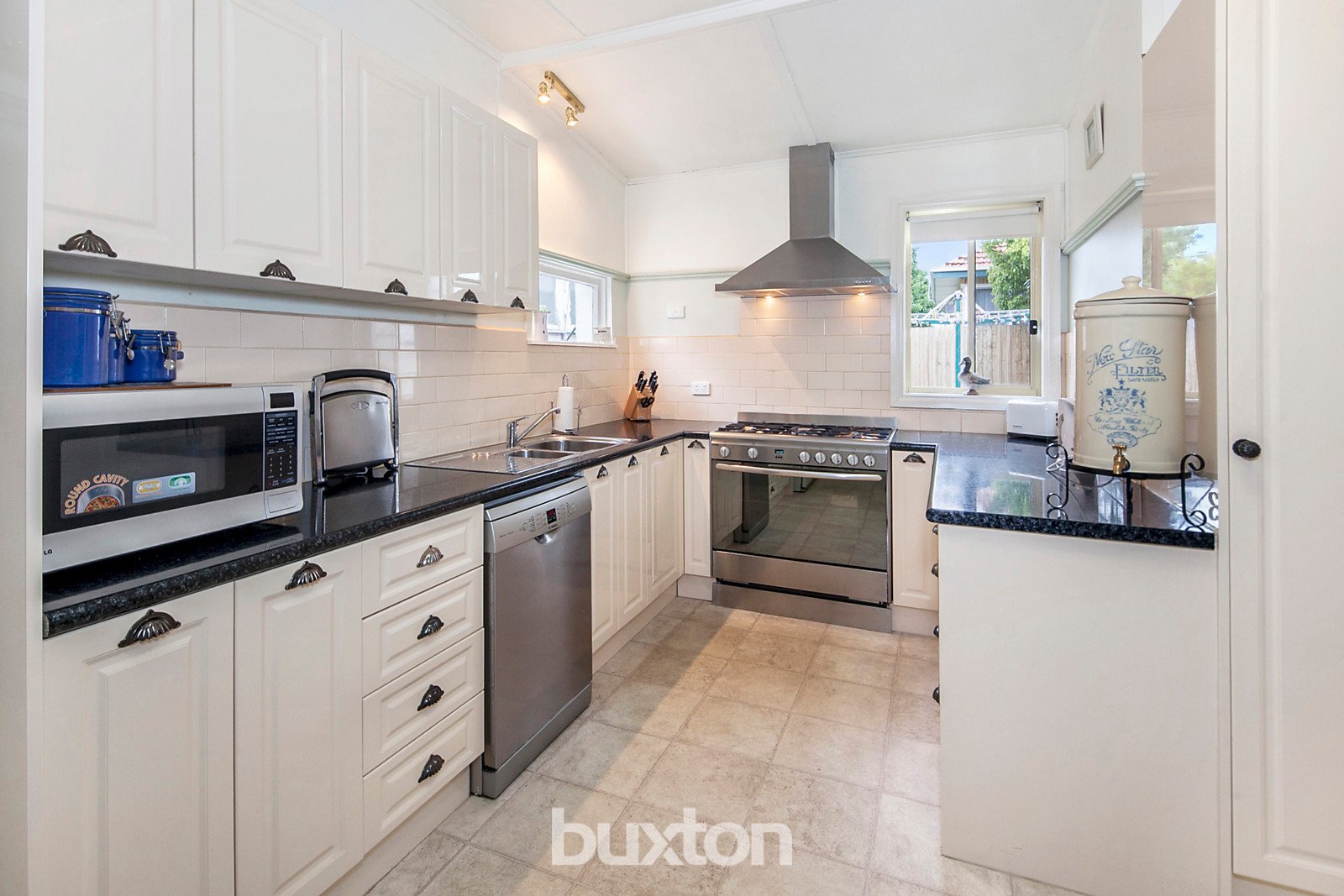 Gallery: 113 Victoria Street
