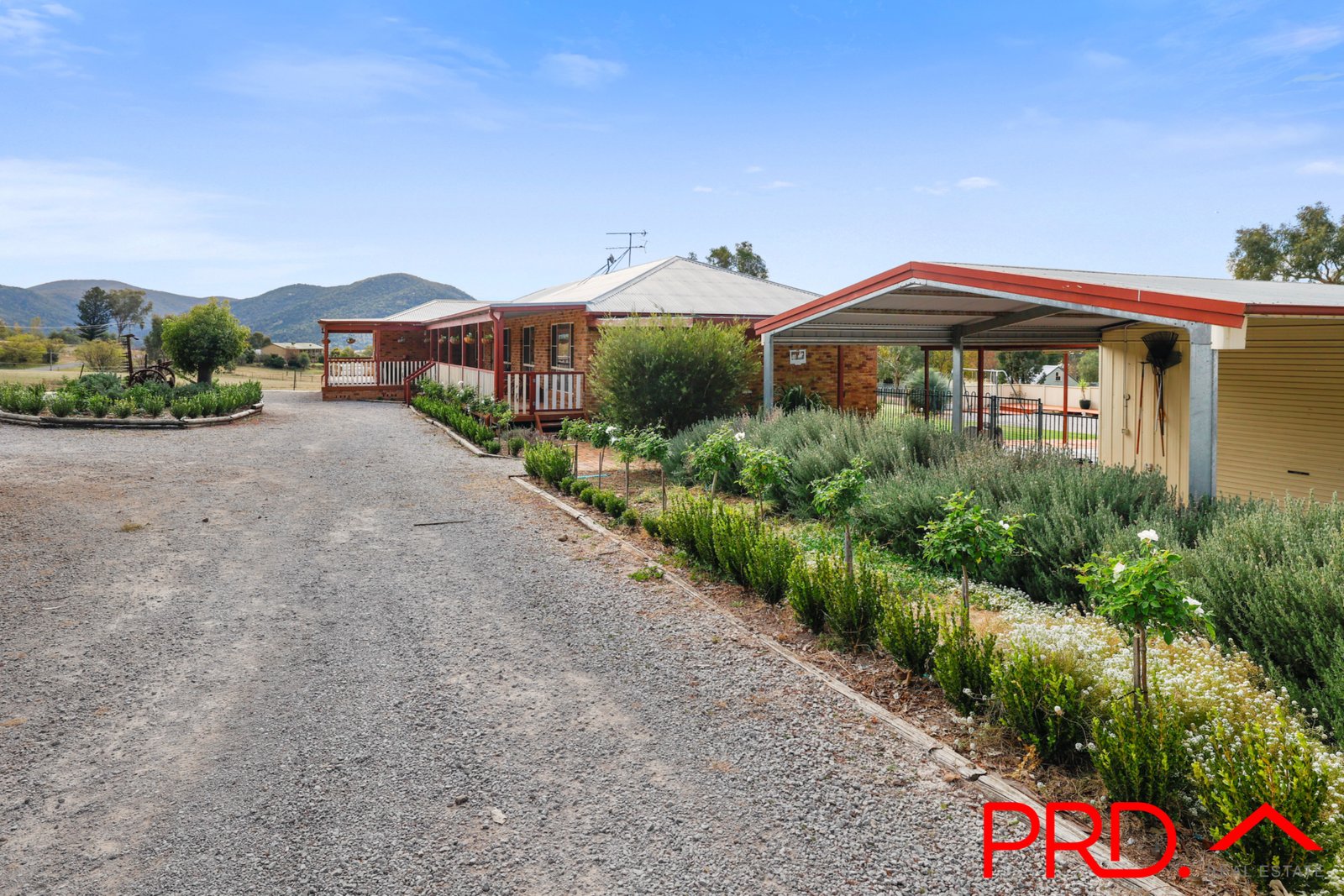 113 Wyndham Close DARUKA 7