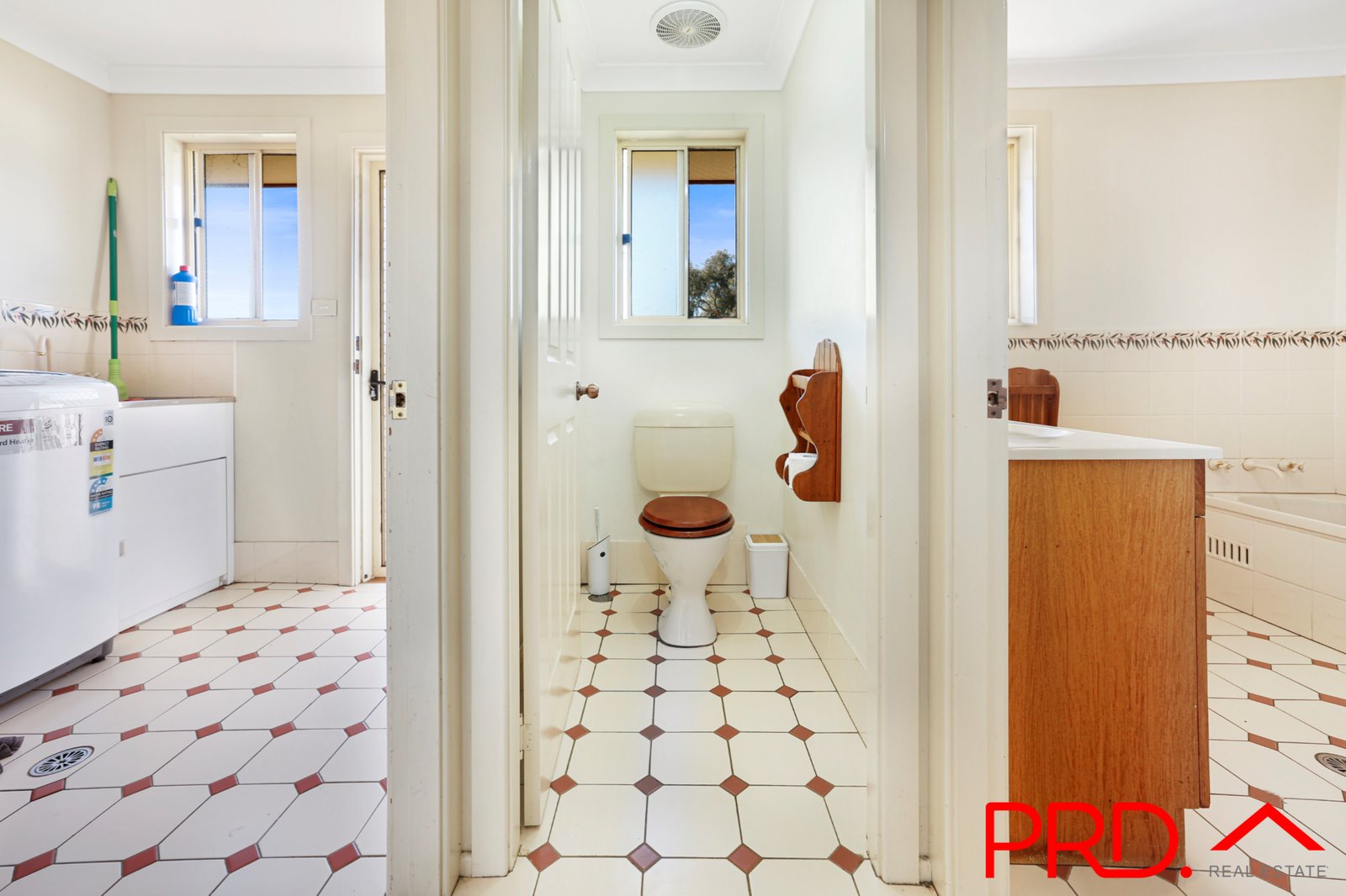 113 Wyndham Close DARUKA 24