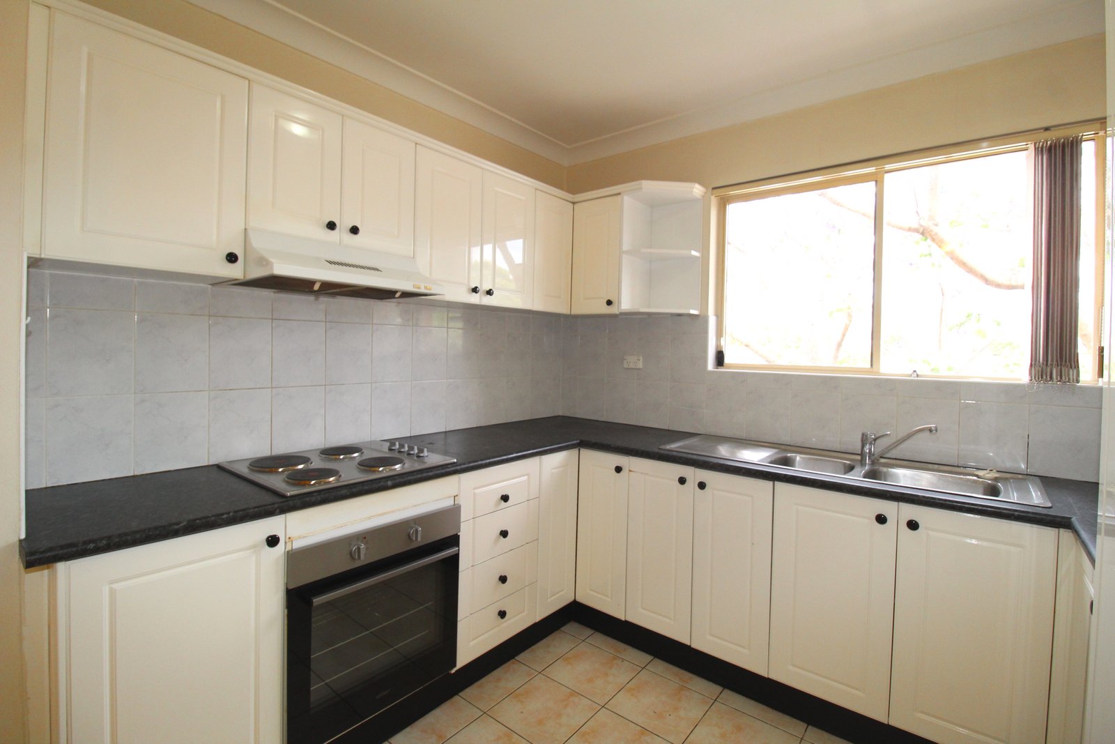 11/30-32 Coleridge Street RIVERWOOD 2