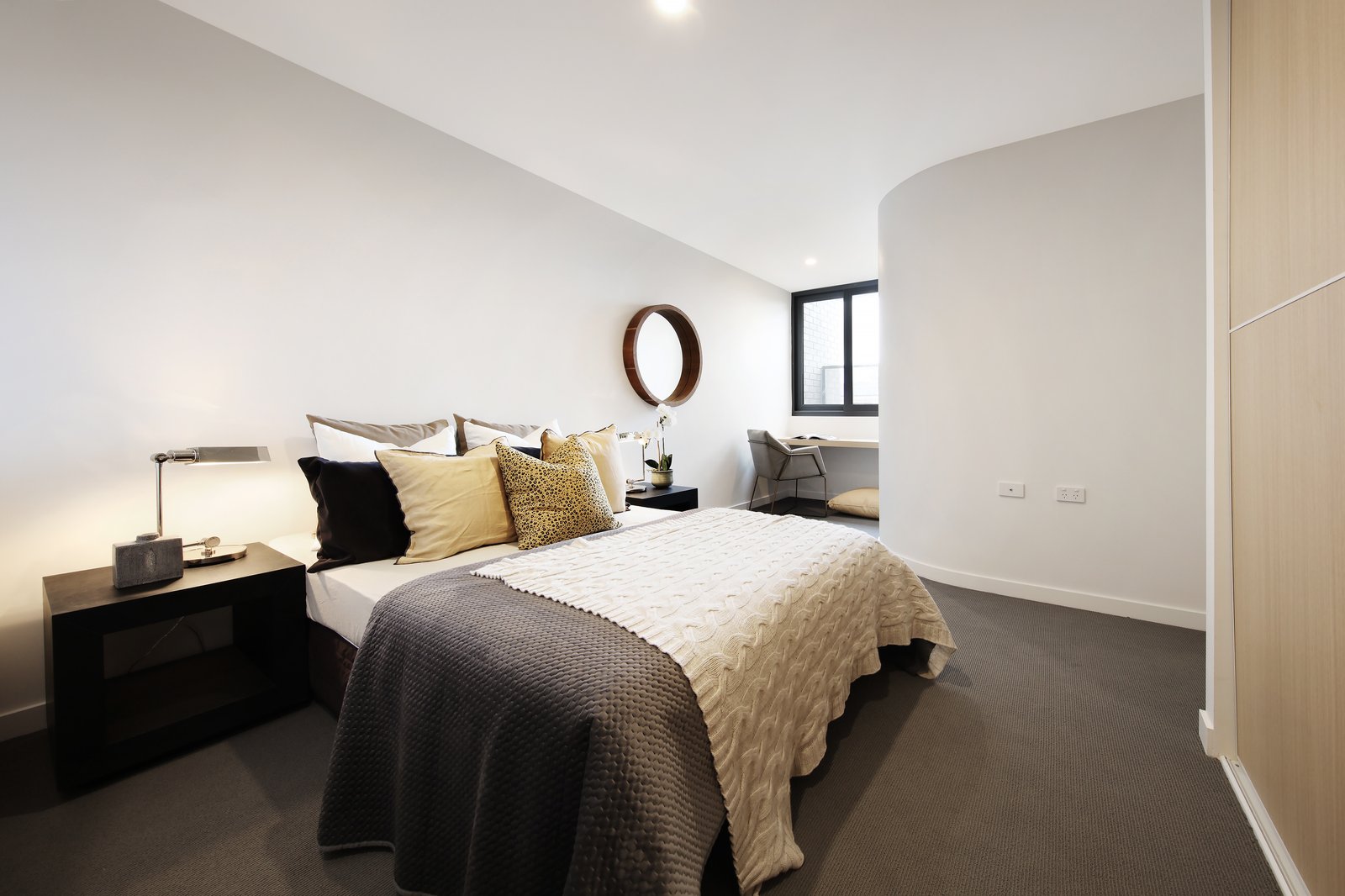 Real Estate and Property in 11/30-32 Prince Edward Avenue, Mckinnon, VIC