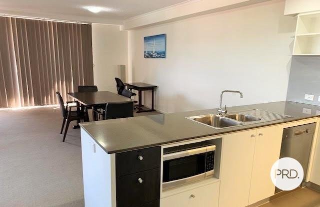 11/30 Goondoon Street GLADSTONE CENTRAL 3