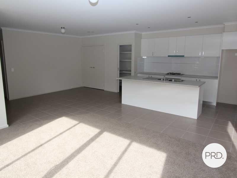 1/1306 Geelong Road MOUNT CLEAR 6