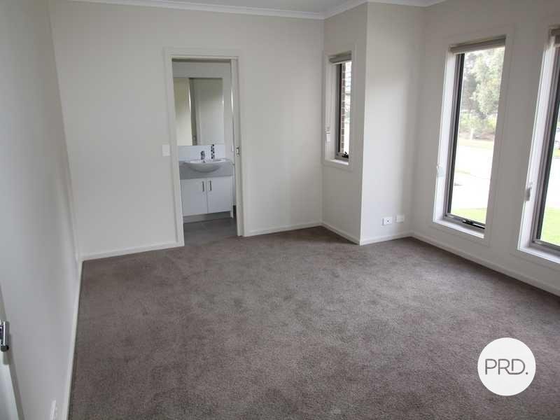 1/1306 Geelong Road MOUNT CLEAR 7