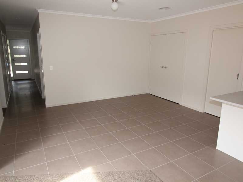 1/1306 Geelong Road MOUNT CLEAR 2