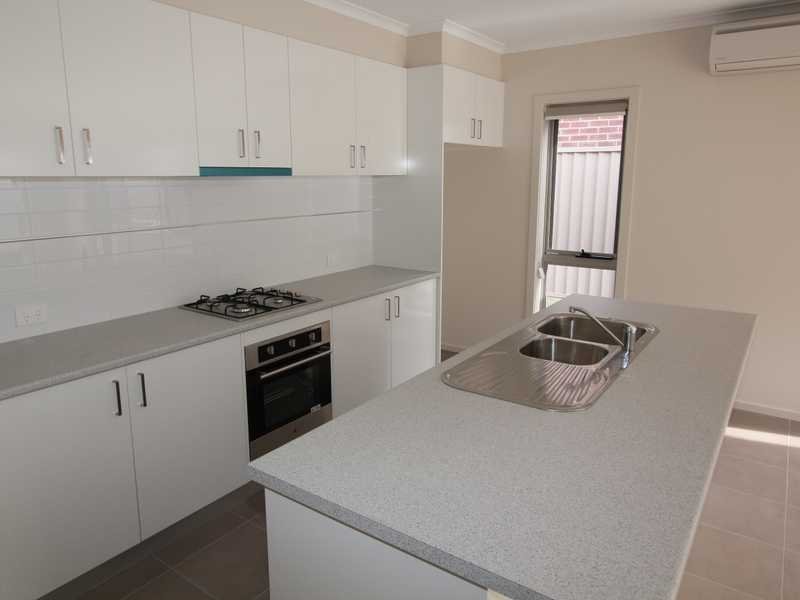 1/1306 Geelong Road MOUNT CLEAR 5