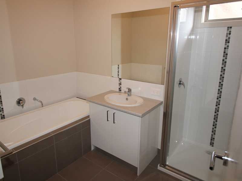 1/1306 Geelong Road MOUNT CLEAR 7