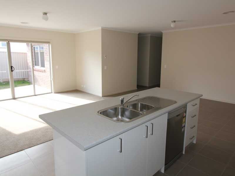 1/1306 Geelong Road MOUNT CLEAR 11
