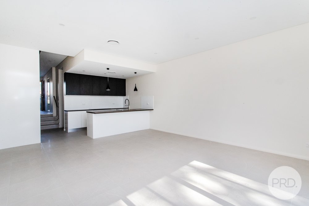 1/131 Jamison Road PENRITH 9