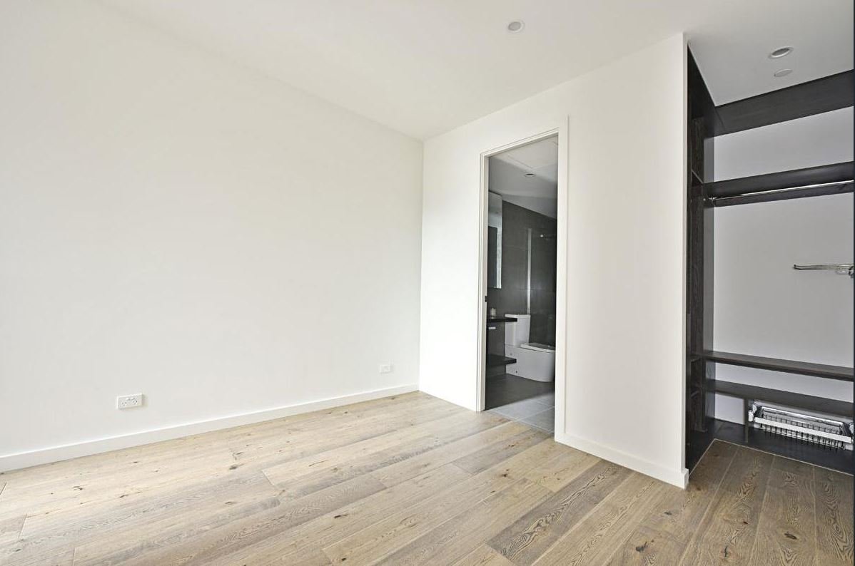 Gallery: 113/1 Major Street