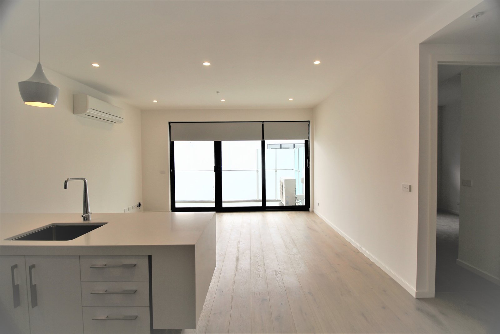 Gallery: 113/1298 Glenhuntly Road