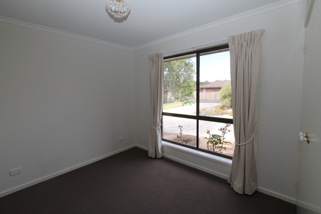 11/316 Lal Lal Street CANADIAN 2