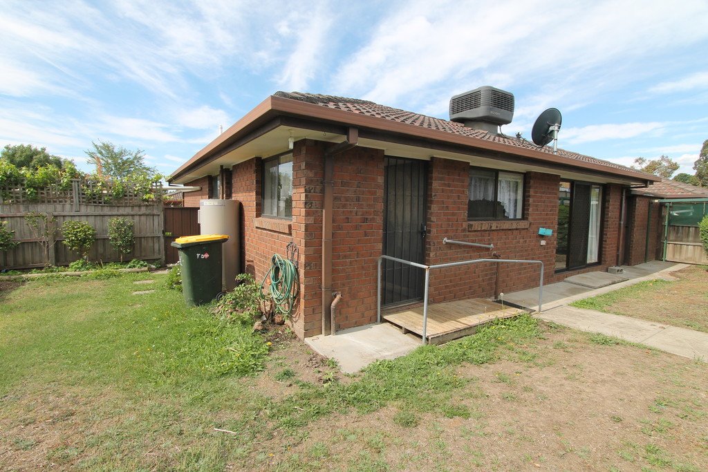 11/316 Lal Lal Street CANADIAN 13