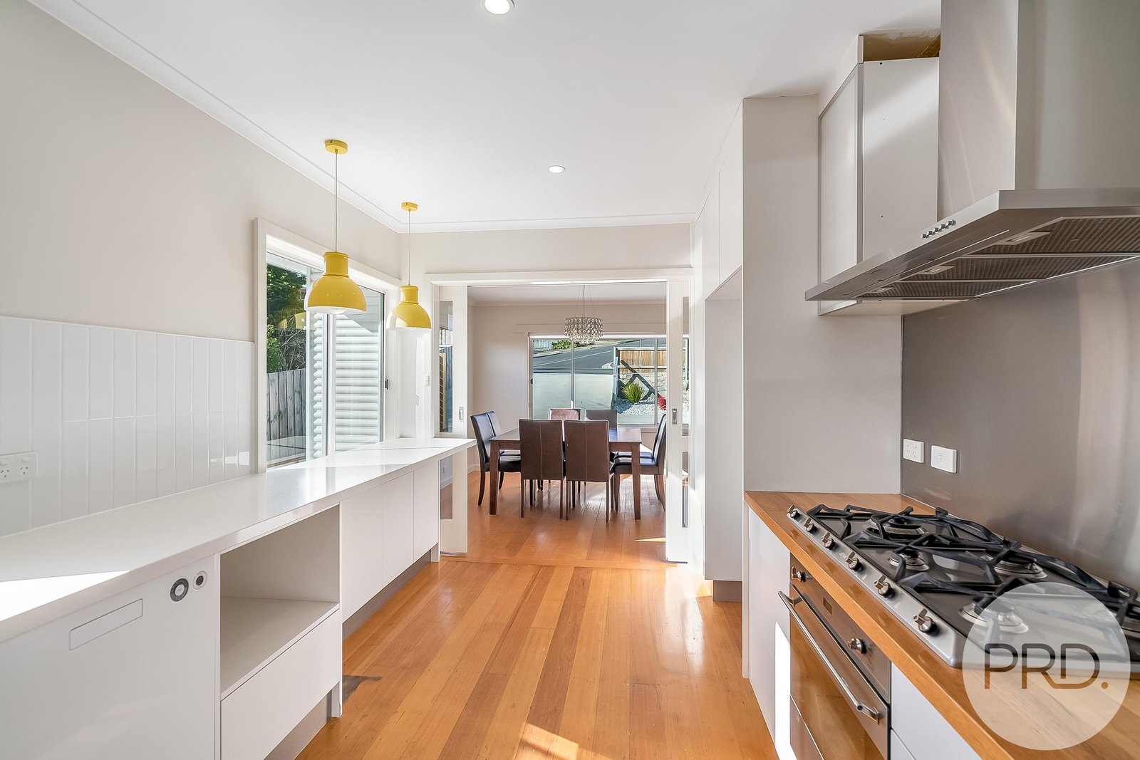 1/132 Cambridge Road BELLERIVE 2