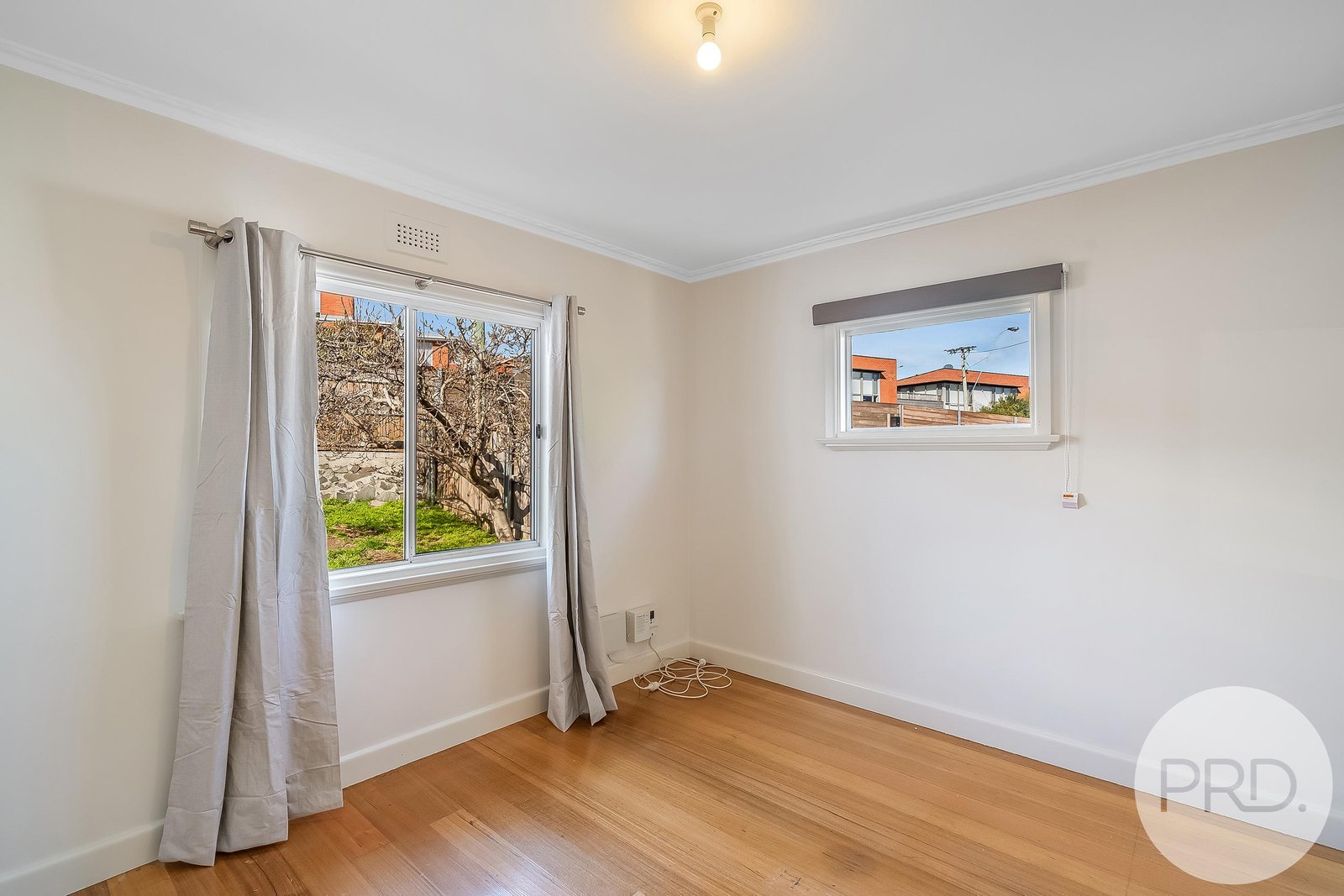 1/132 Cambridge Road BELLERIVE 9