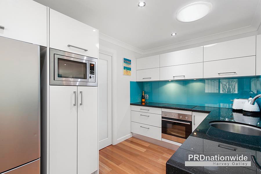 11/32 The Mall SOUTH HURSTVILLE 4