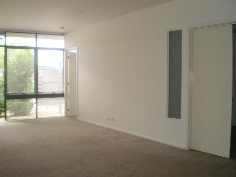 Gallery: 113/200 Stephen Street