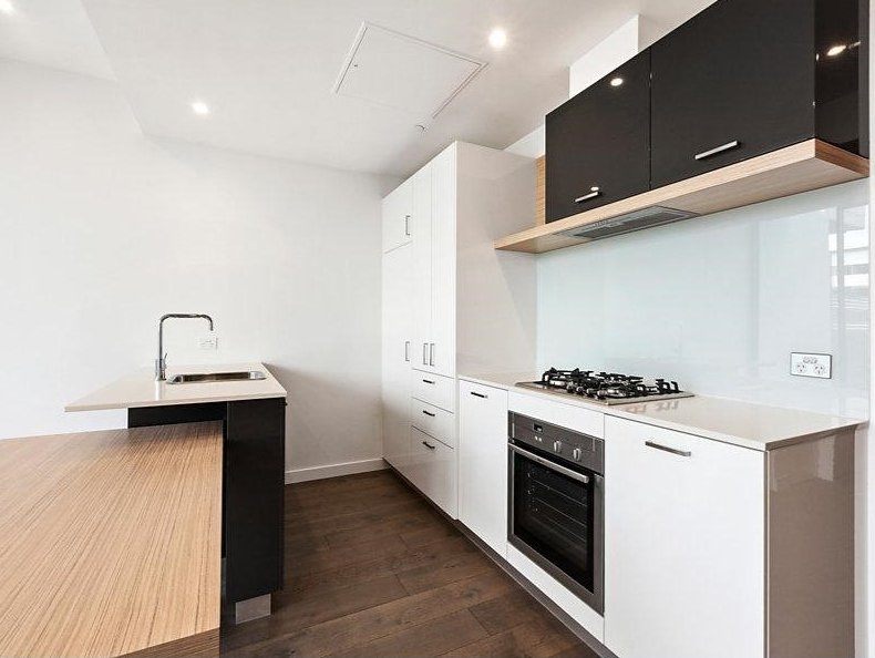 Gallery: 113/222 Bay Road