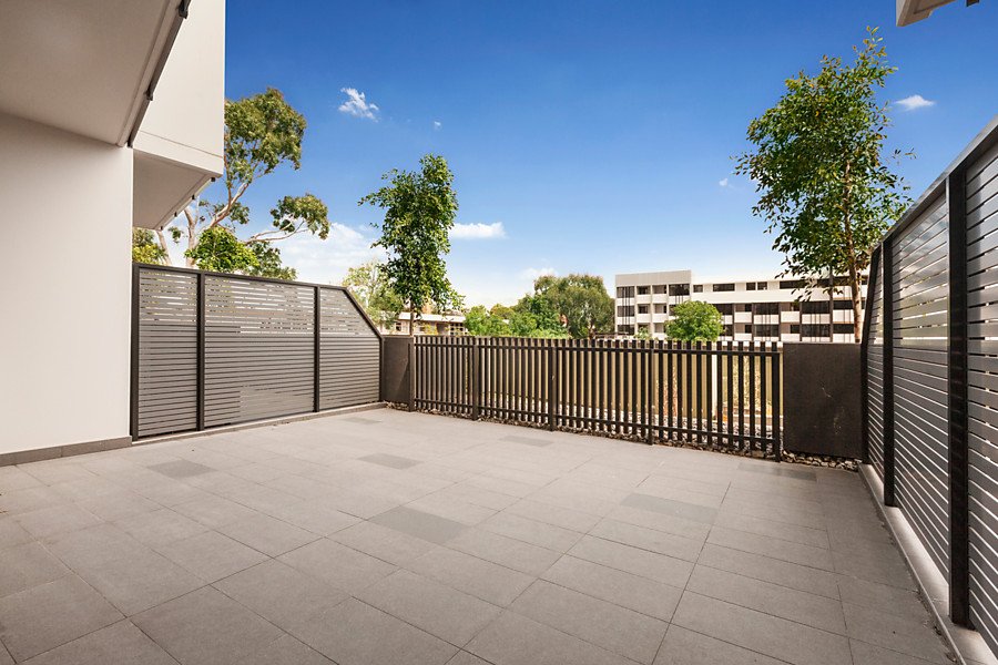 Gallery: 113/222 Bay Road