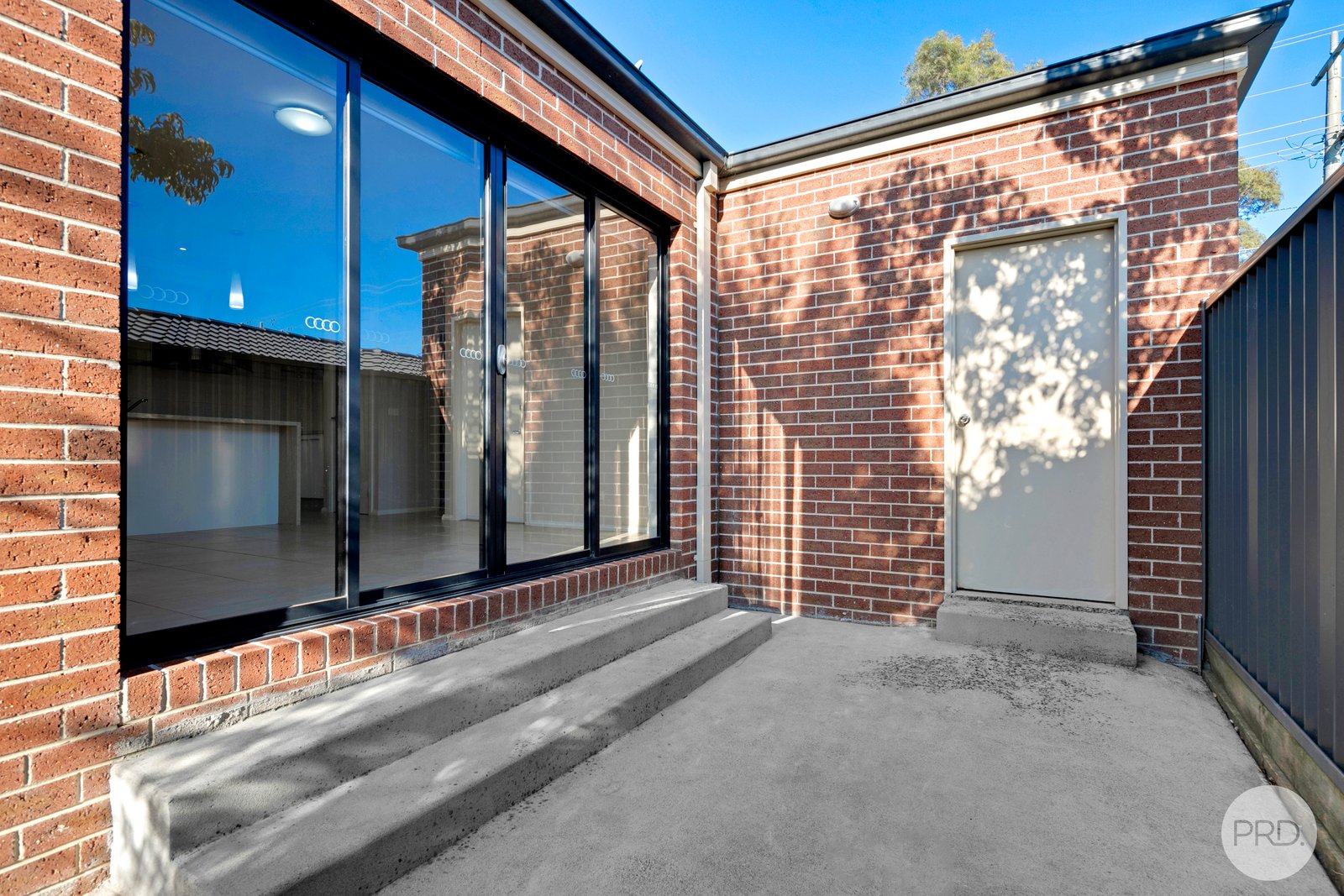1/1325 Geelong Road MOUNT CLEAR 13