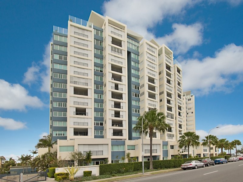 11/326-342 Marine Parade LABRADOR 11