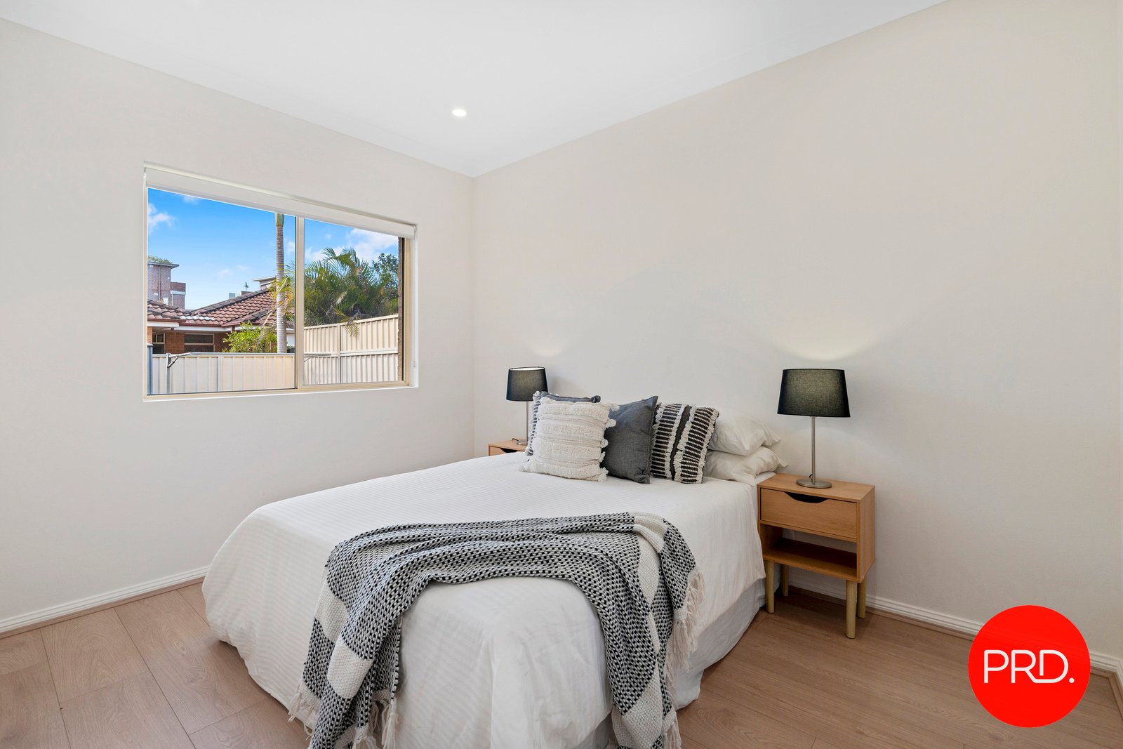 1/133-135 Russell Avenue DOLLS POINT 7