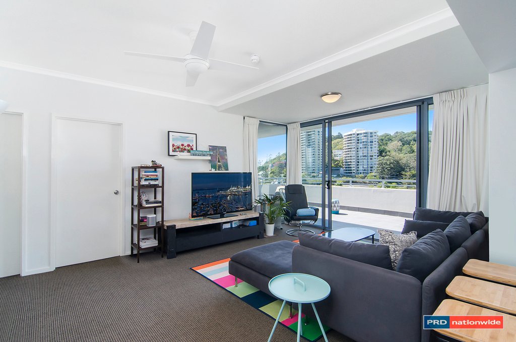 1133/1 Ocean Street BURLEIGH HEADS 2