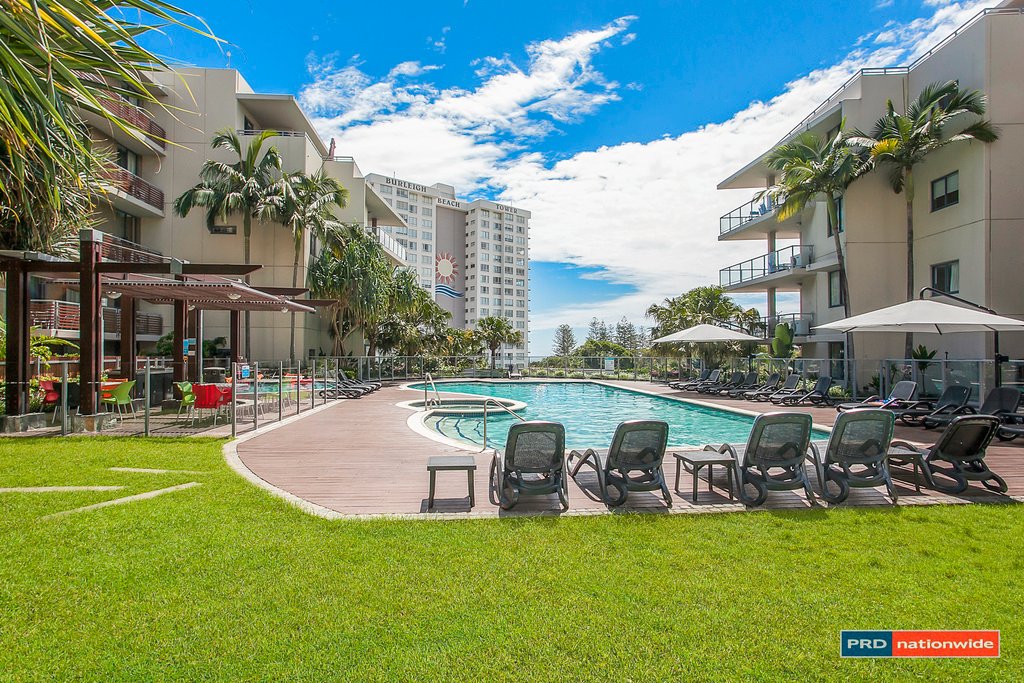 1133/1 Ocean Street BURLEIGH HEADS 11