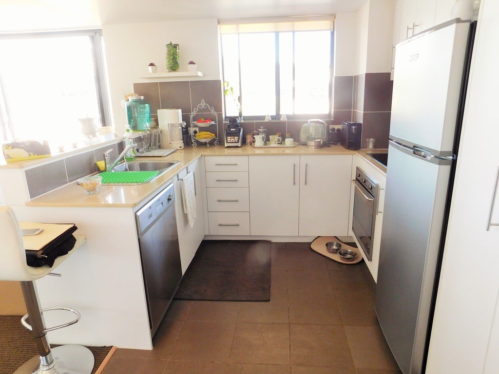 1133/1 Ocean Street "Swell Apartments" BURLEIGH HEADS 6