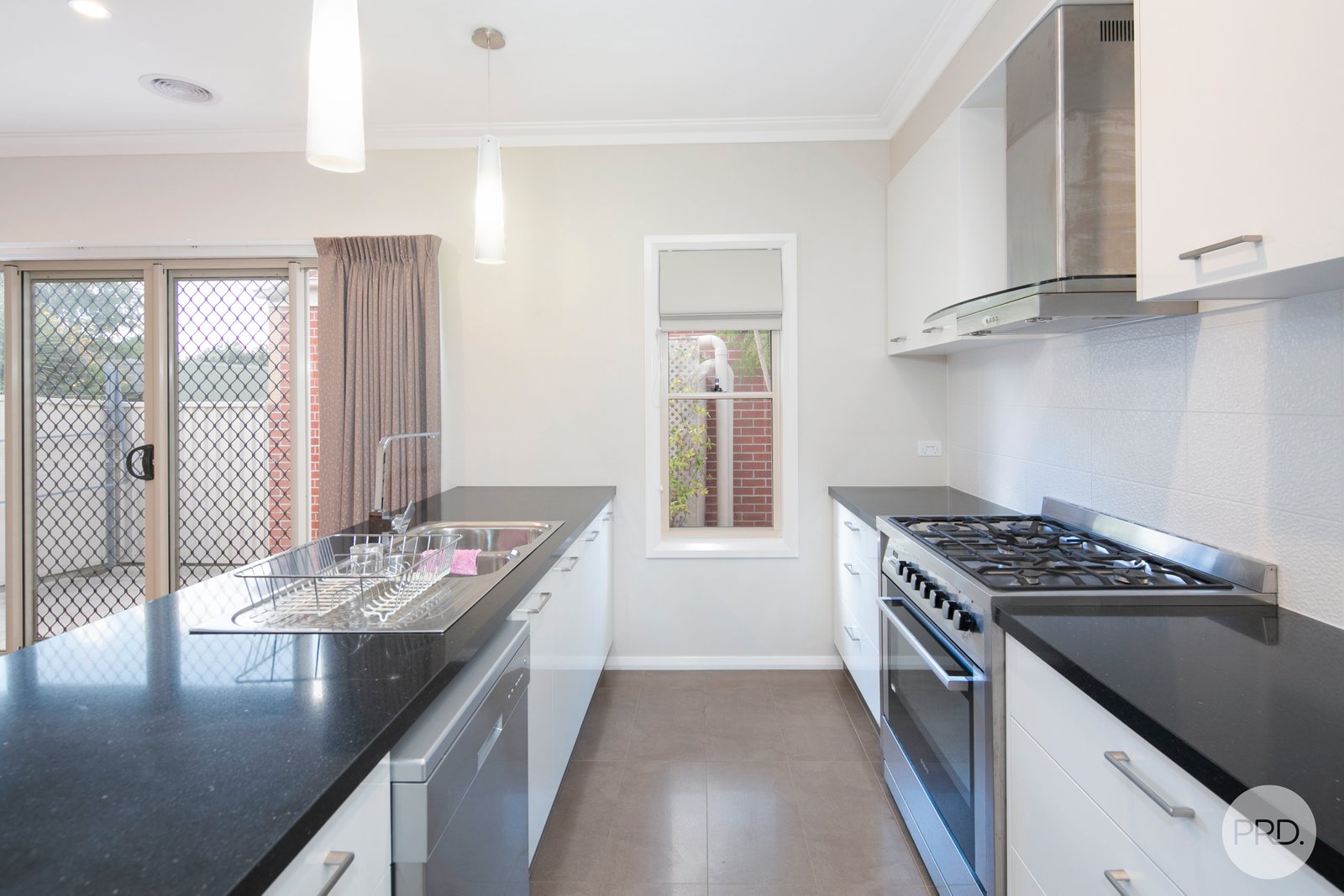 1/1334 Gregory Street LAKE WENDOUREE 2