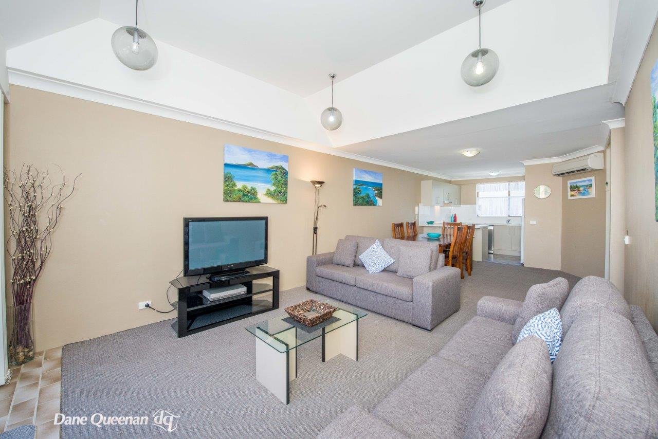11/34-36 Magnus Street NELSON BAY 6