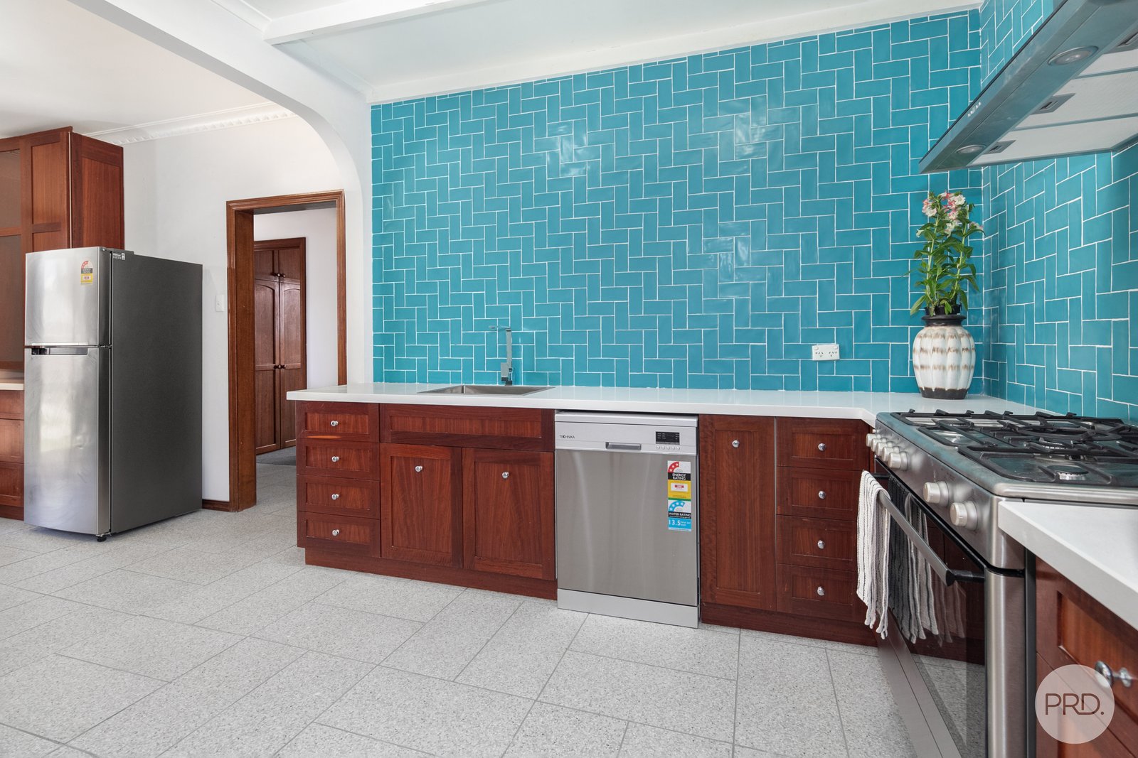 1134 Geelong Road MOUNT CLEAR 8