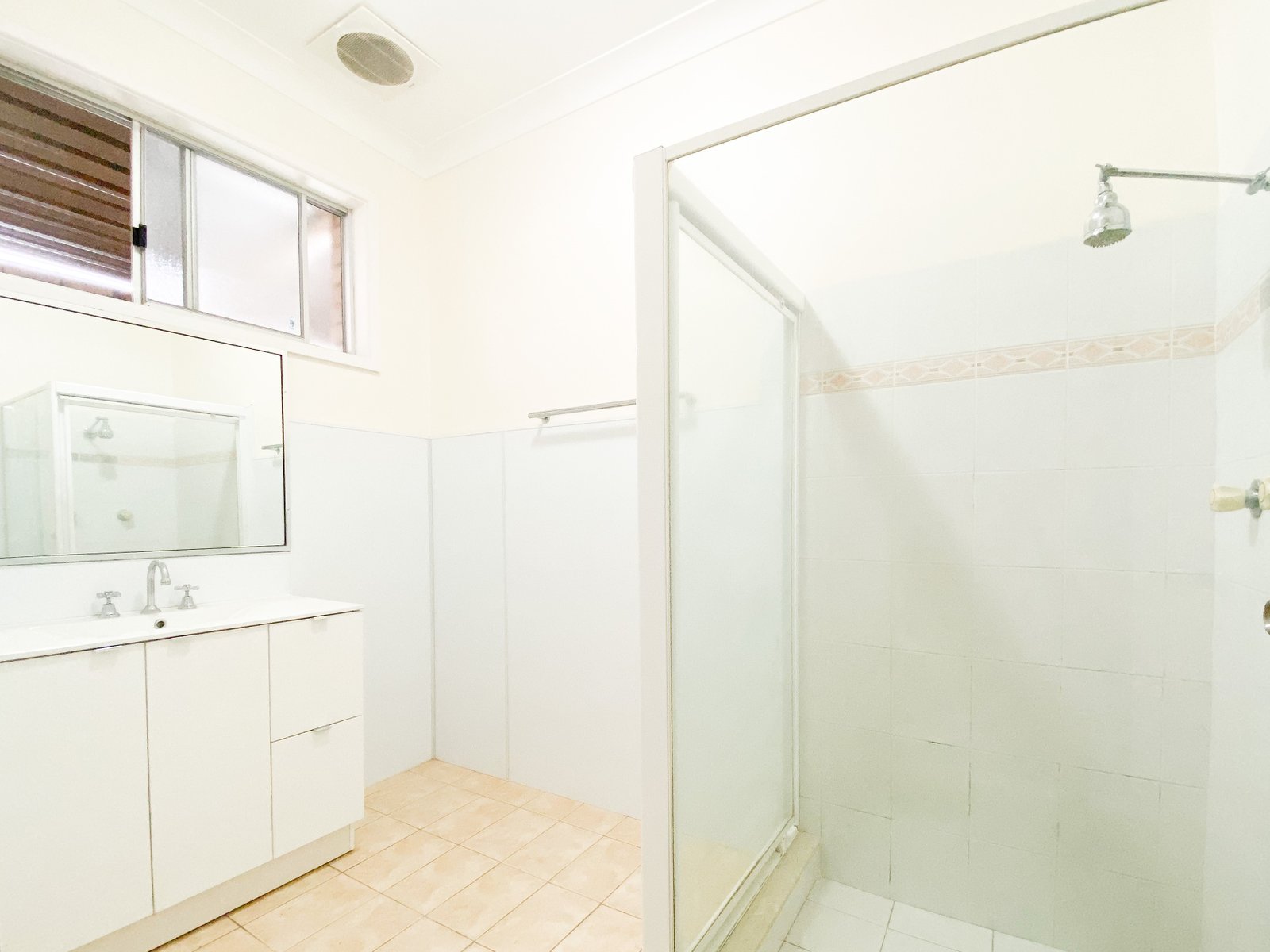 1/134 Magnus Street NELSON BAY 11