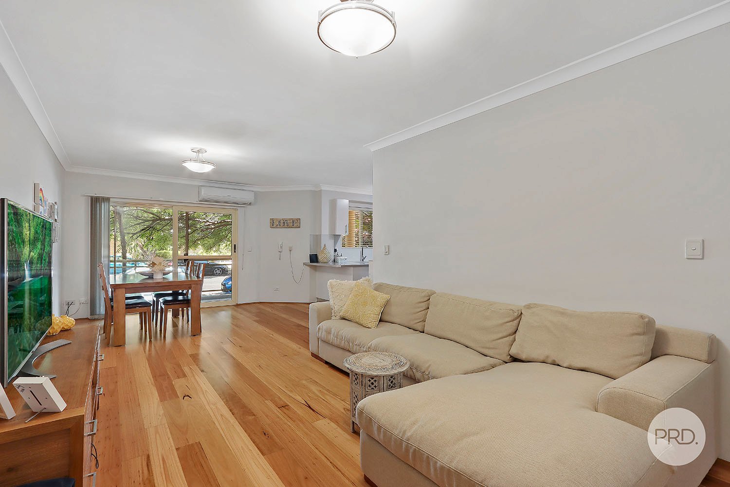 11/34 Martin Place MORTDALE 3